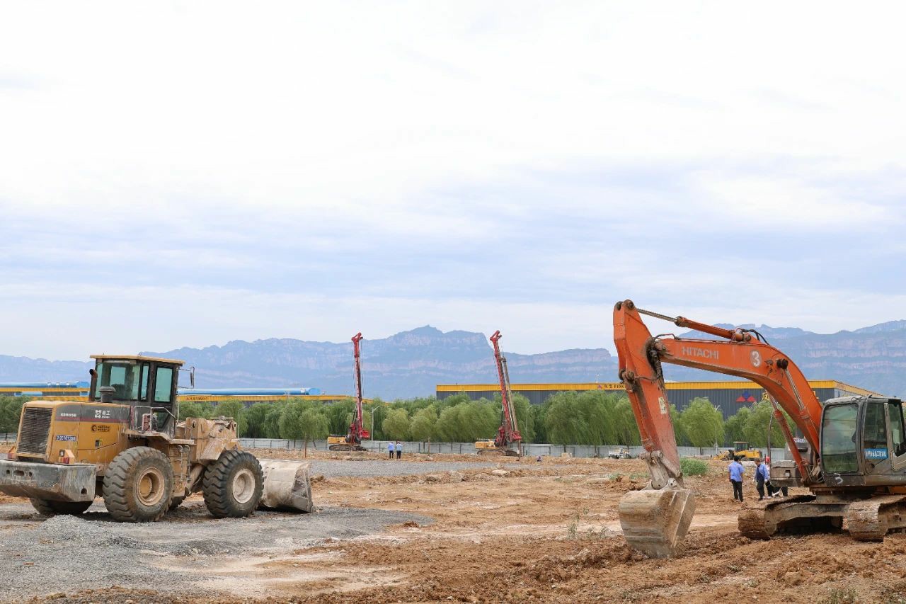 林州市“4+2”工作机制现场办公会在九游网·官方端网站登录入口管业860项目部召开